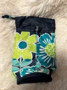 Thirty-One floral insulated water bottle cover